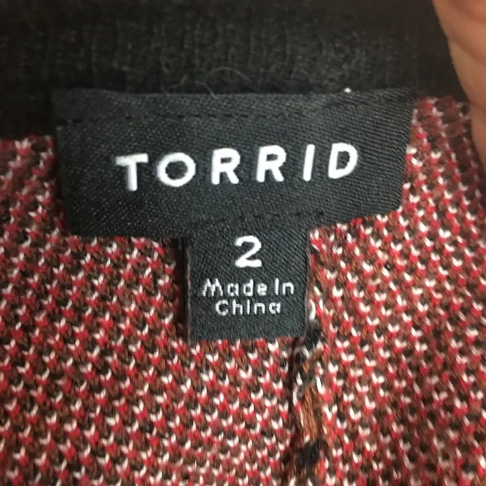 Torrid Red Black White Plaid Cropped Sweater size 2